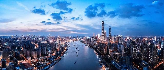 旅行社業(yè)務(wù)量不及疫前四成？上海旅游“新12條”釋放強力扶持信號——國內(nèi)旅游業(yè)務(wù)的穩(wěn)與進
